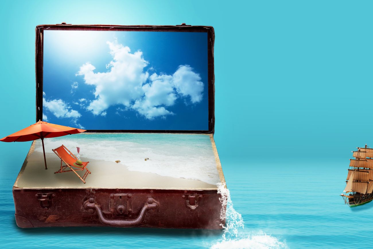 Fantasiekarte: Koffer, Meer, Strand, Wolken